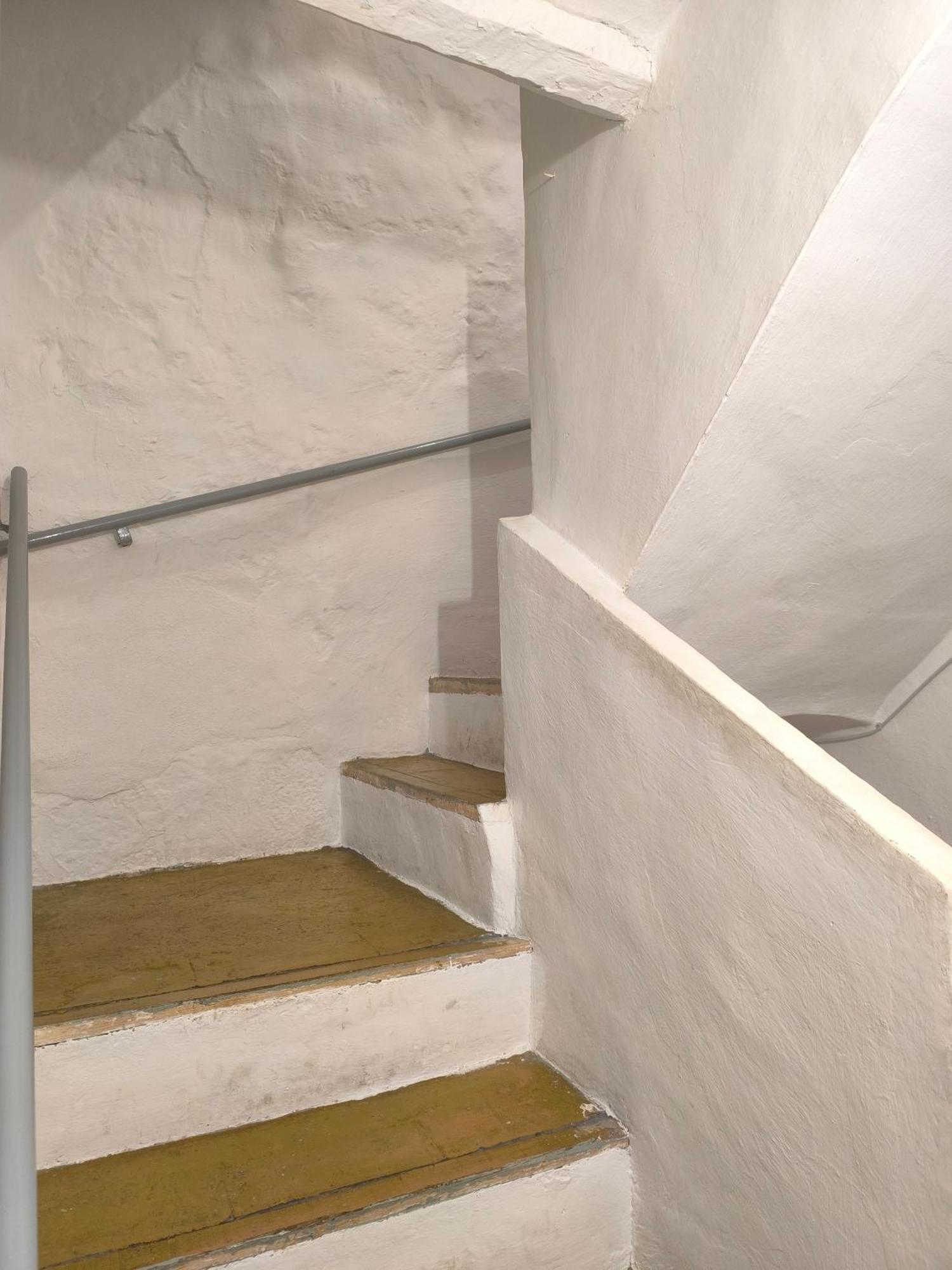 Gegant De Pedra Apartaments Adzaneta Exterior foto